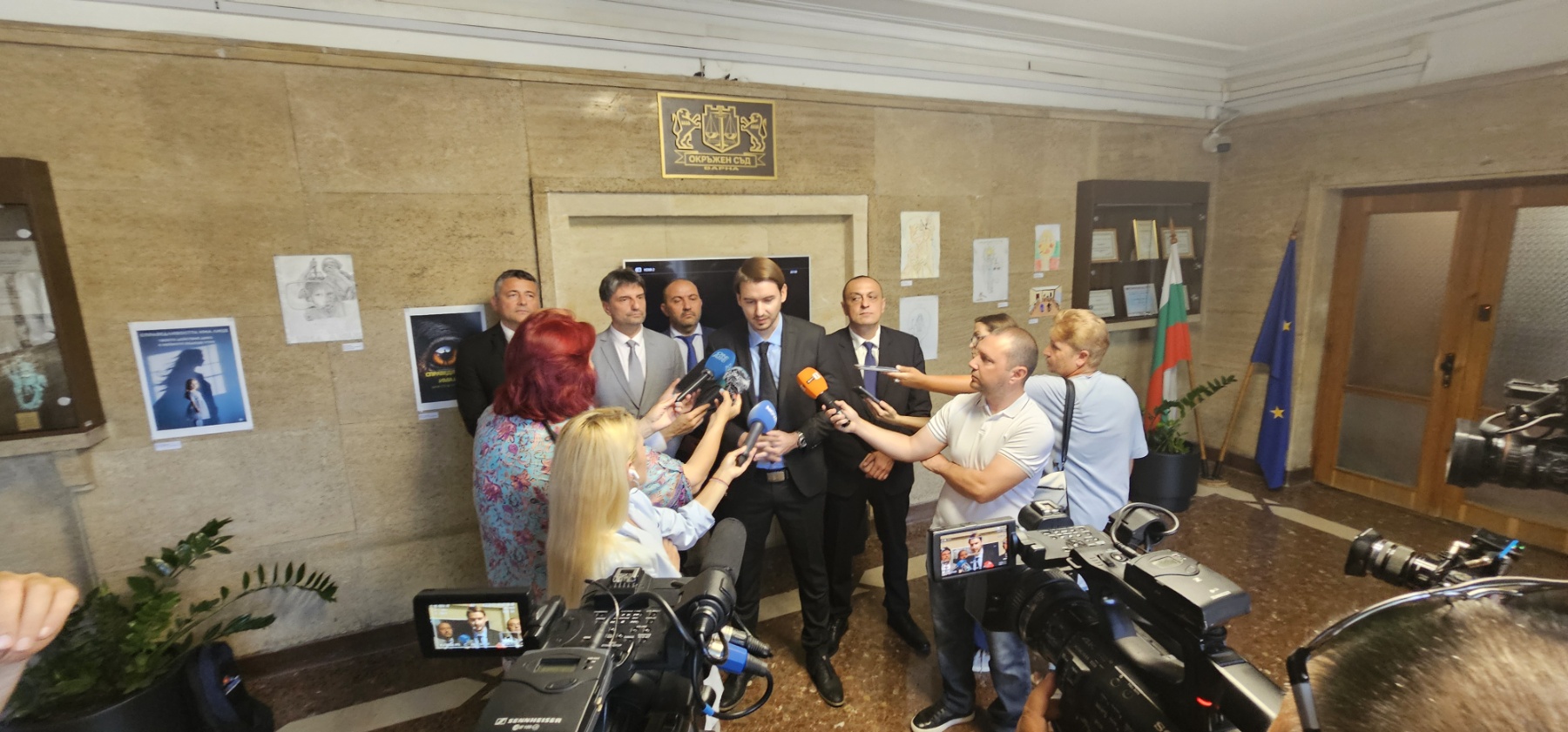 25 задържани в хода на специализирана операция във Варна